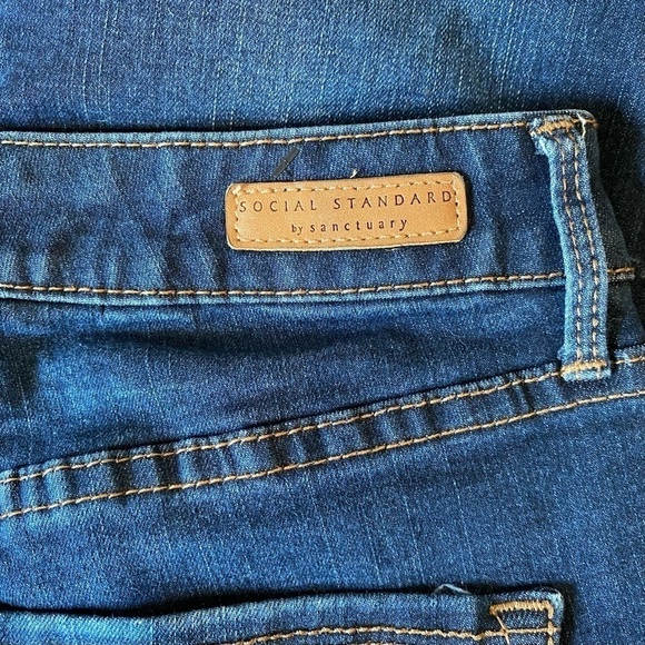 Social Standard by Sanctuary woman's size 6/28 high rise skinny denim jeans - Picture 6 of 7